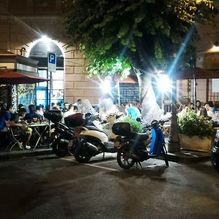 Konukevi I Gerani Rossi